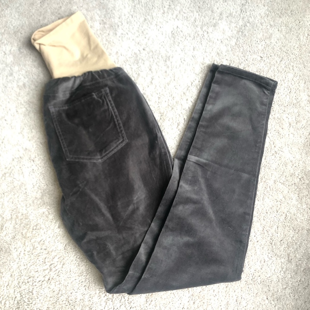 A Pea In The Pod NWT Jeggings